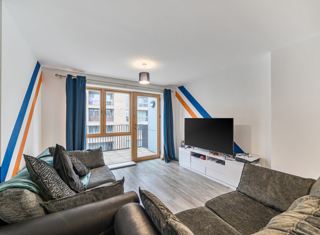 1418938 11 69A01a0f26e41