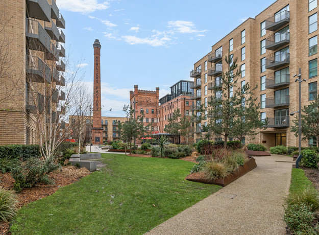 1396560 23 6968D69a132a1