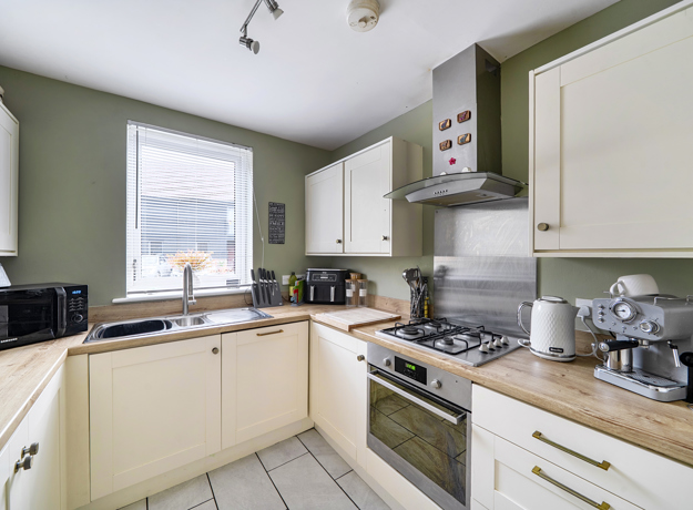 1372850 7 68Ff60f6219db