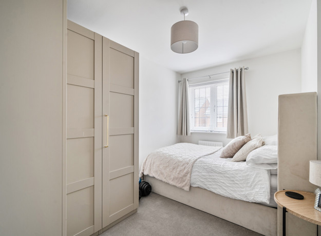 1409262 9 6984B78493550