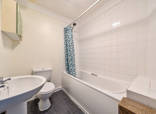 1373237 10 69087Ba33544a