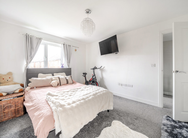 1407804 22 6981E9c53bb5c