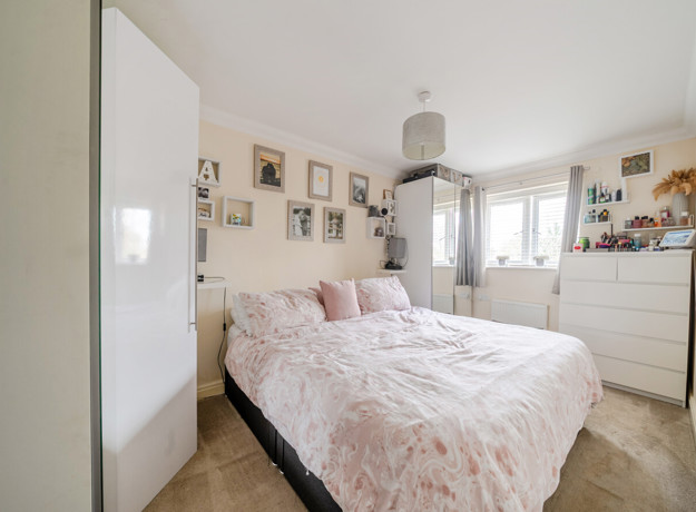 1420642 18 69A5828d18e3e