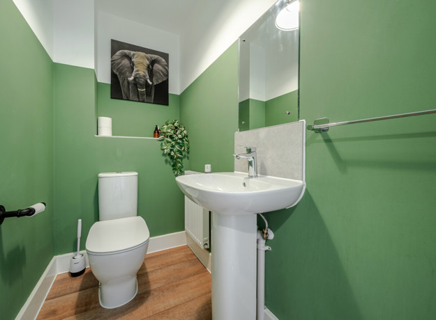 1418511 11 69A56046c74d3