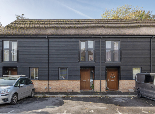 1372850 1 68Ff599e496c9