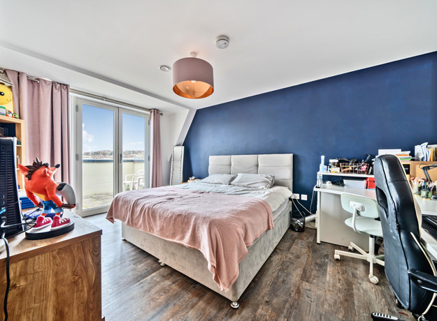 1430535 11 69B7f9f66e0b0