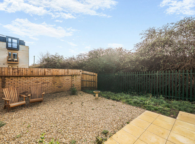 1397499 3 6979F1b9de9fa