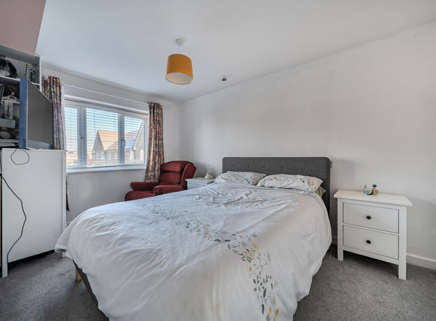 1386572 18 693041Bc9b29c