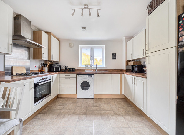 1375567 9 6911B37c6e08a