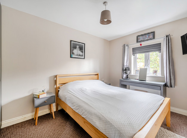 1384772 17 69244F5099d21