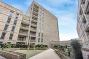 Ambia - Attractive apartment development with landscaped courtyard setting