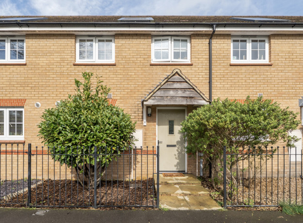 1430086 1 69B424ff506a1