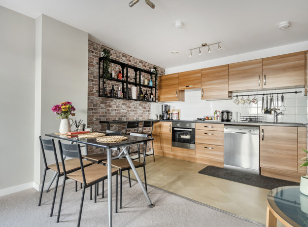 1371463 21 68F74fad149a4