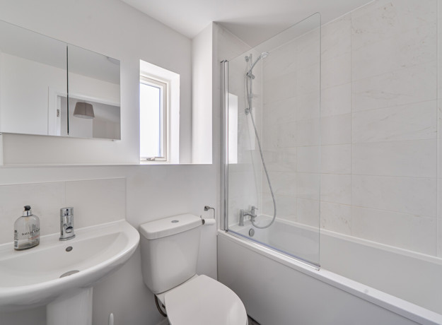 1397499 21 6979F285043d0