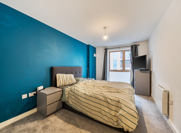 1418938 6 69A01904f3087