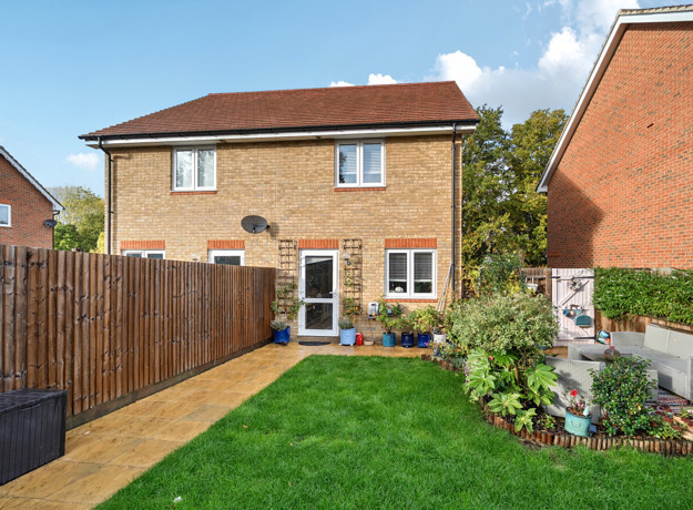 1369532 3 68F65470e1115