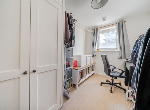 1388586 2 6939545Bdee54