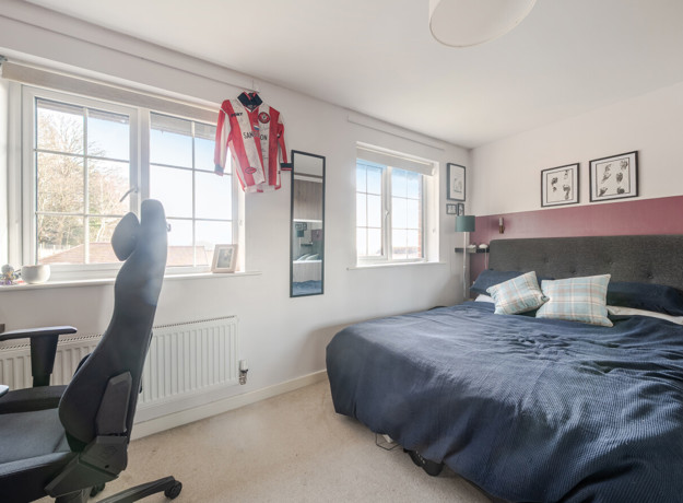 1422883 5 69A6bde8d8762