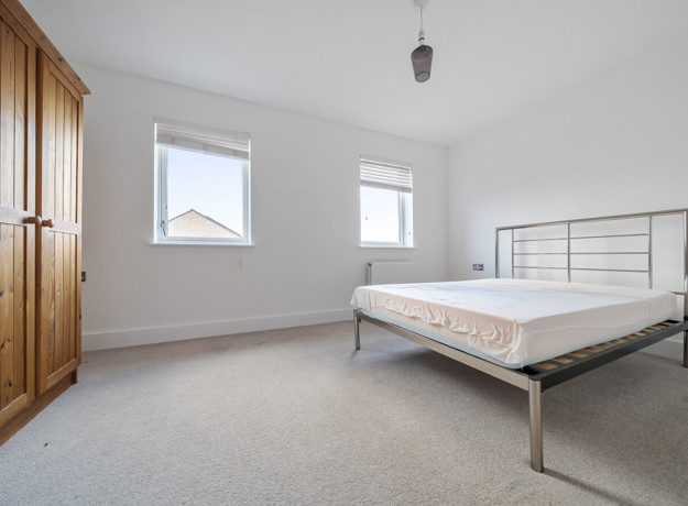 1403808 17 69739Caf35d57