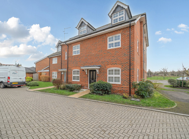 1411072 17 69930Bba87b5d